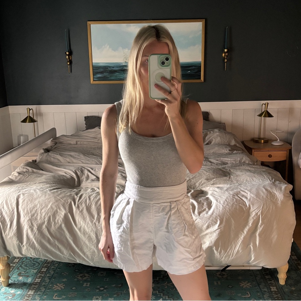 Abercrombie White High Waisted Linen Shorts